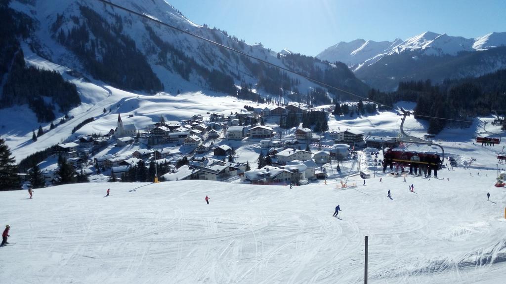 Haus Amann Lägenhet Berwang Exteriör bild
