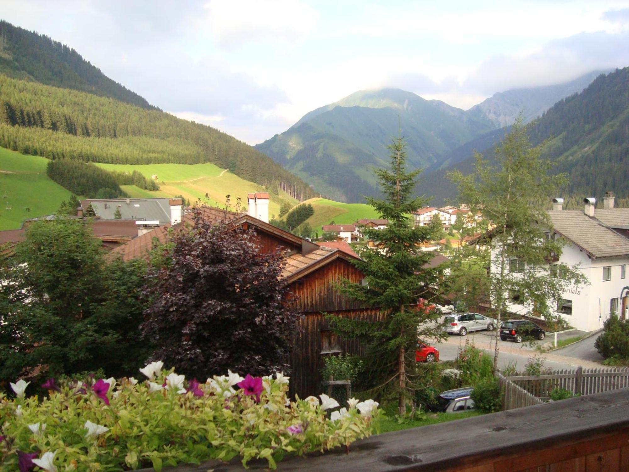 Haus Amann Lägenhet Berwang Exteriör bild
