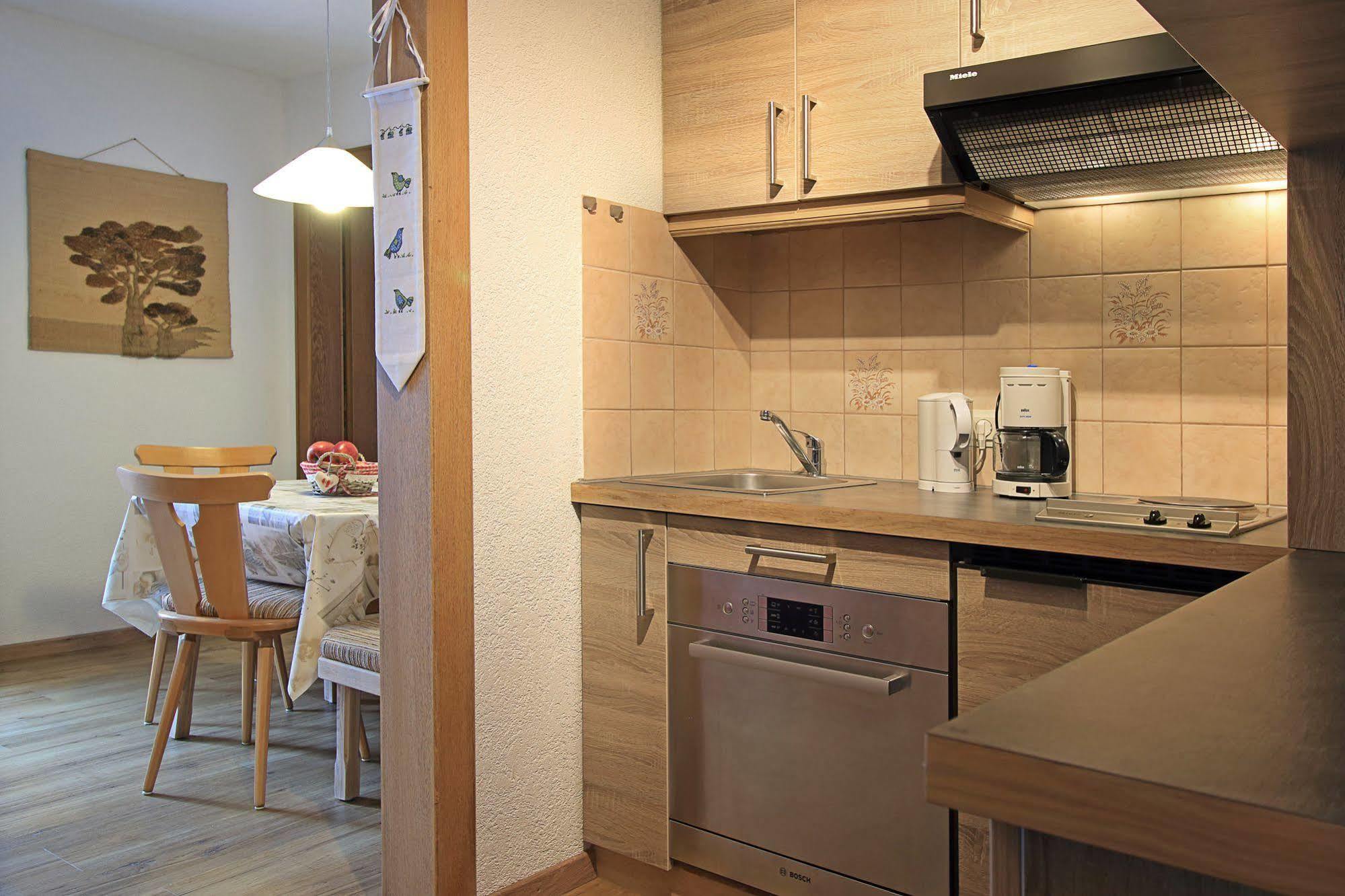 Haus Amann Lägenhet Berwang Exteriör bild