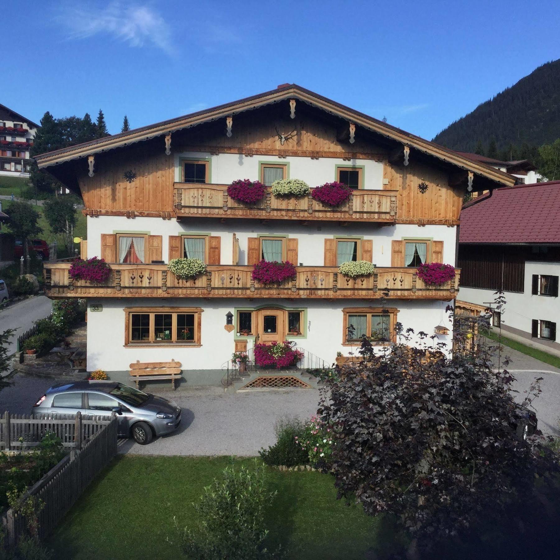 Haus Amann Lägenhet Berwang Exteriör bild