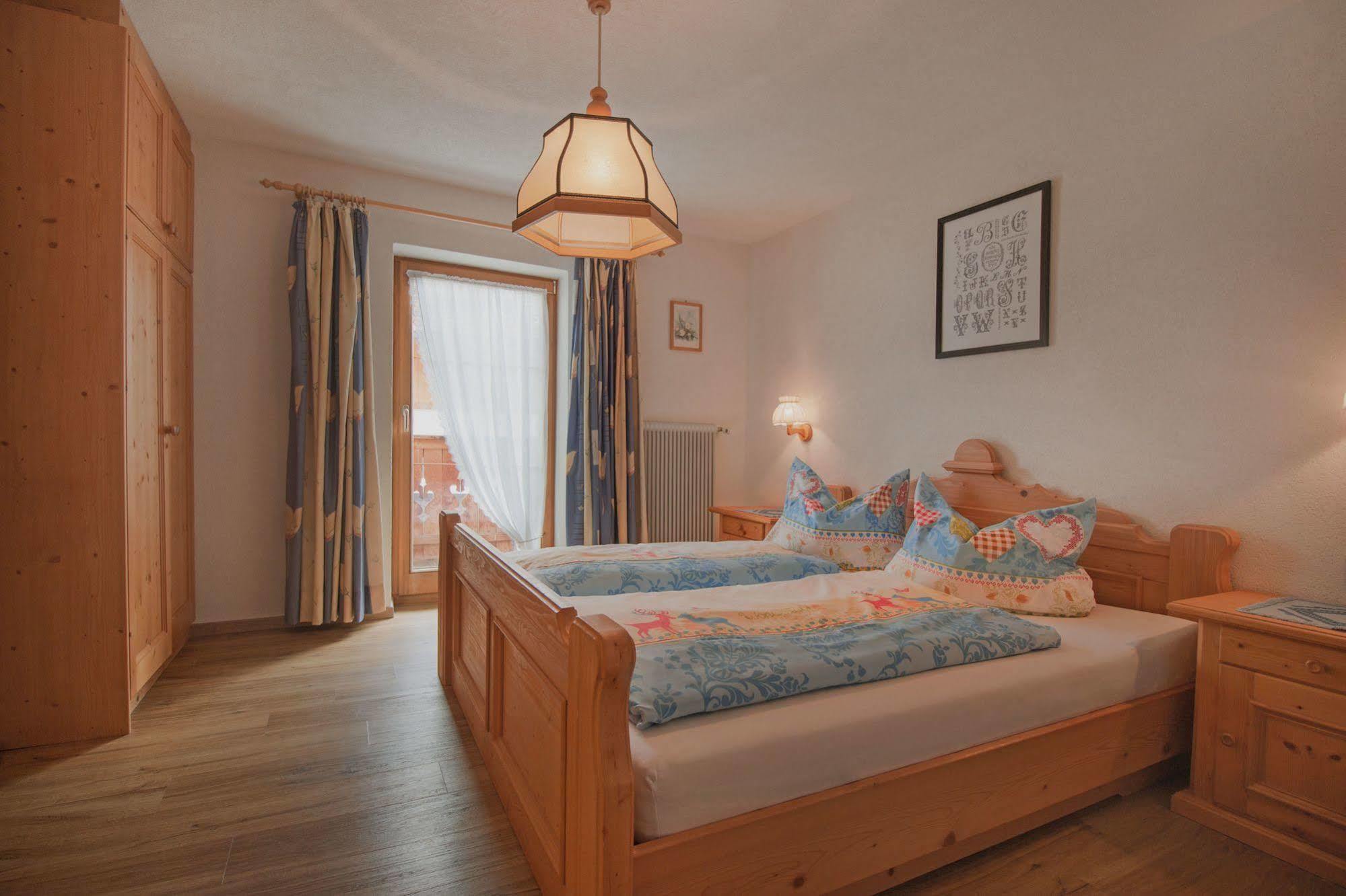 Haus Amann Lägenhet Berwang Exteriör bild